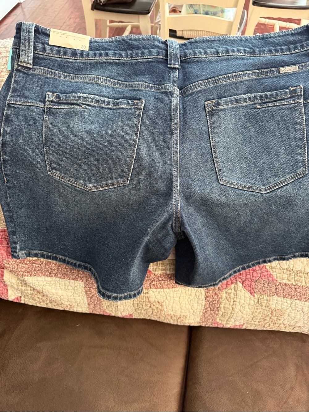 KanCan Mid Blue Washed Denim Shorts - Picture 2 of 2